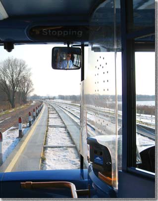 ガイドウェイバス専用道